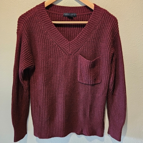 Sanctuary V-Neck Sweater - Picture 2 of 10